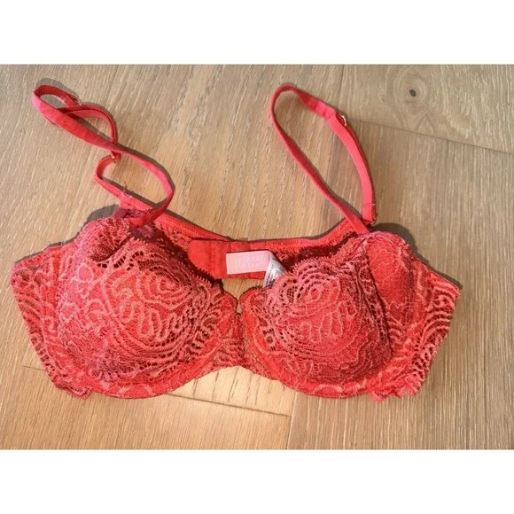 3 Victoria Secret Bra Bundle Very Sexy Biofit Demi Uplift Body By Victoria 34B - Picture 9 of 11